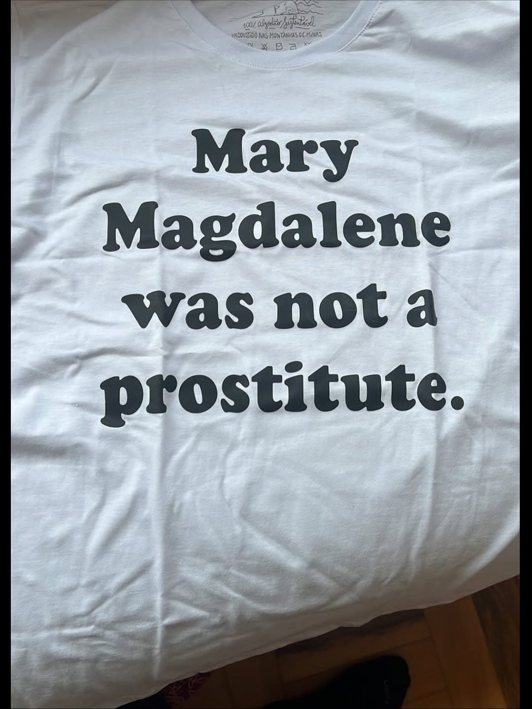 Camiseta Mary Magdalene was not a prostitute